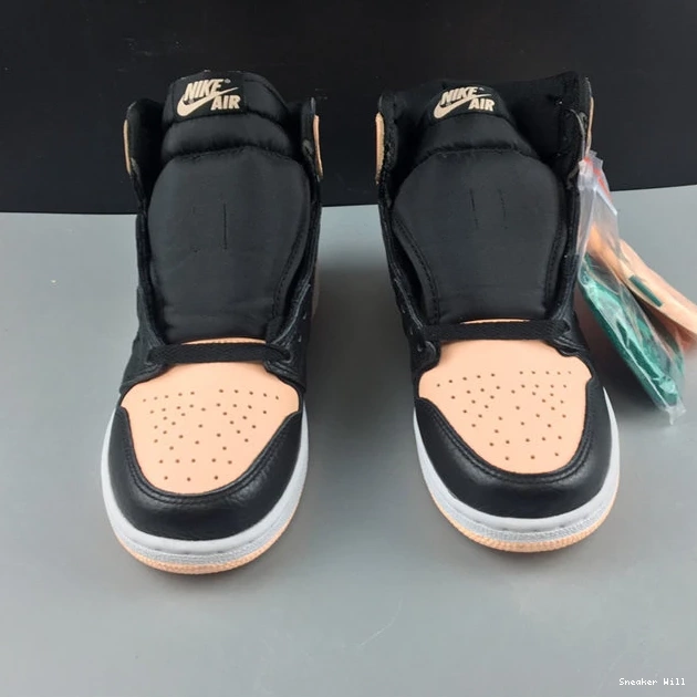 Crimson 537 Tint Retro Jordan1 DailyWear Black 555088-081 0602